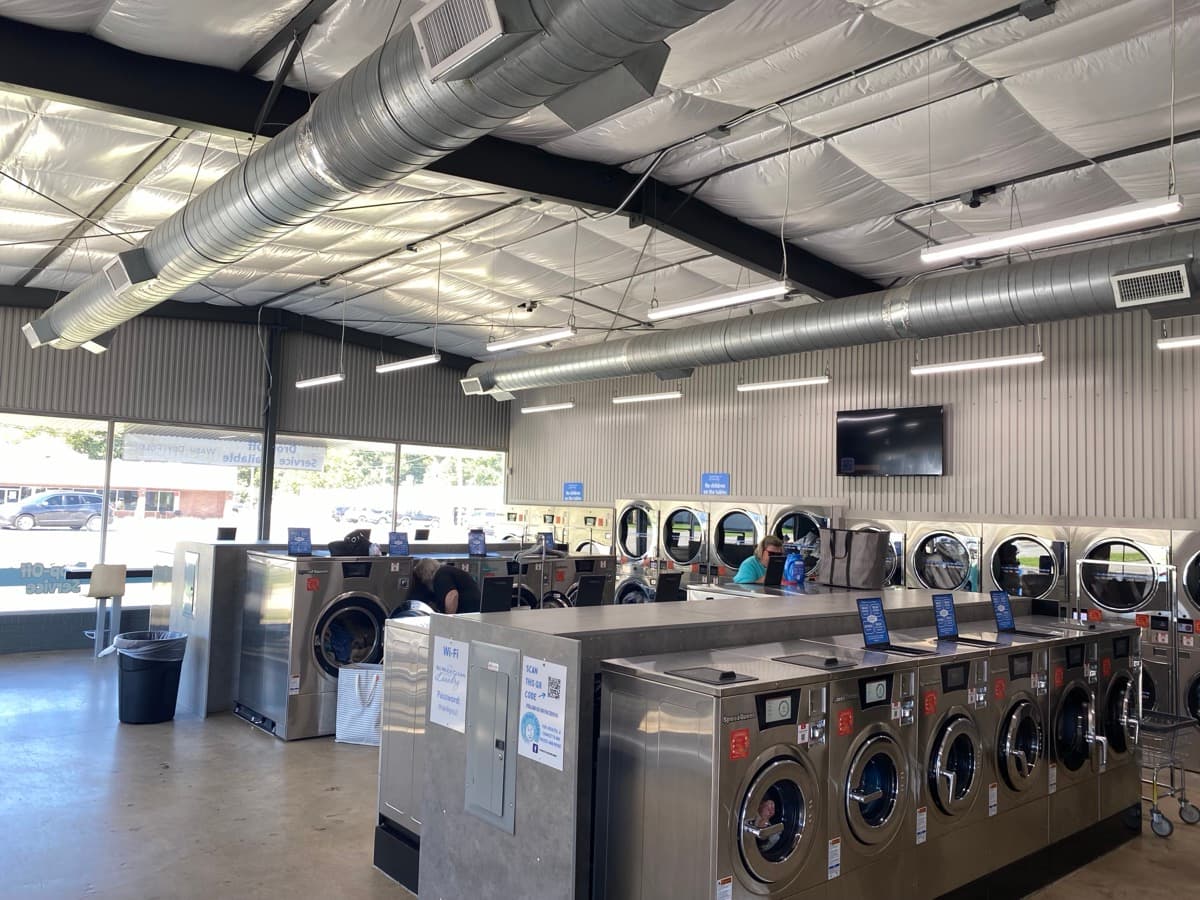 Searcy interior with Speed Queen washers
